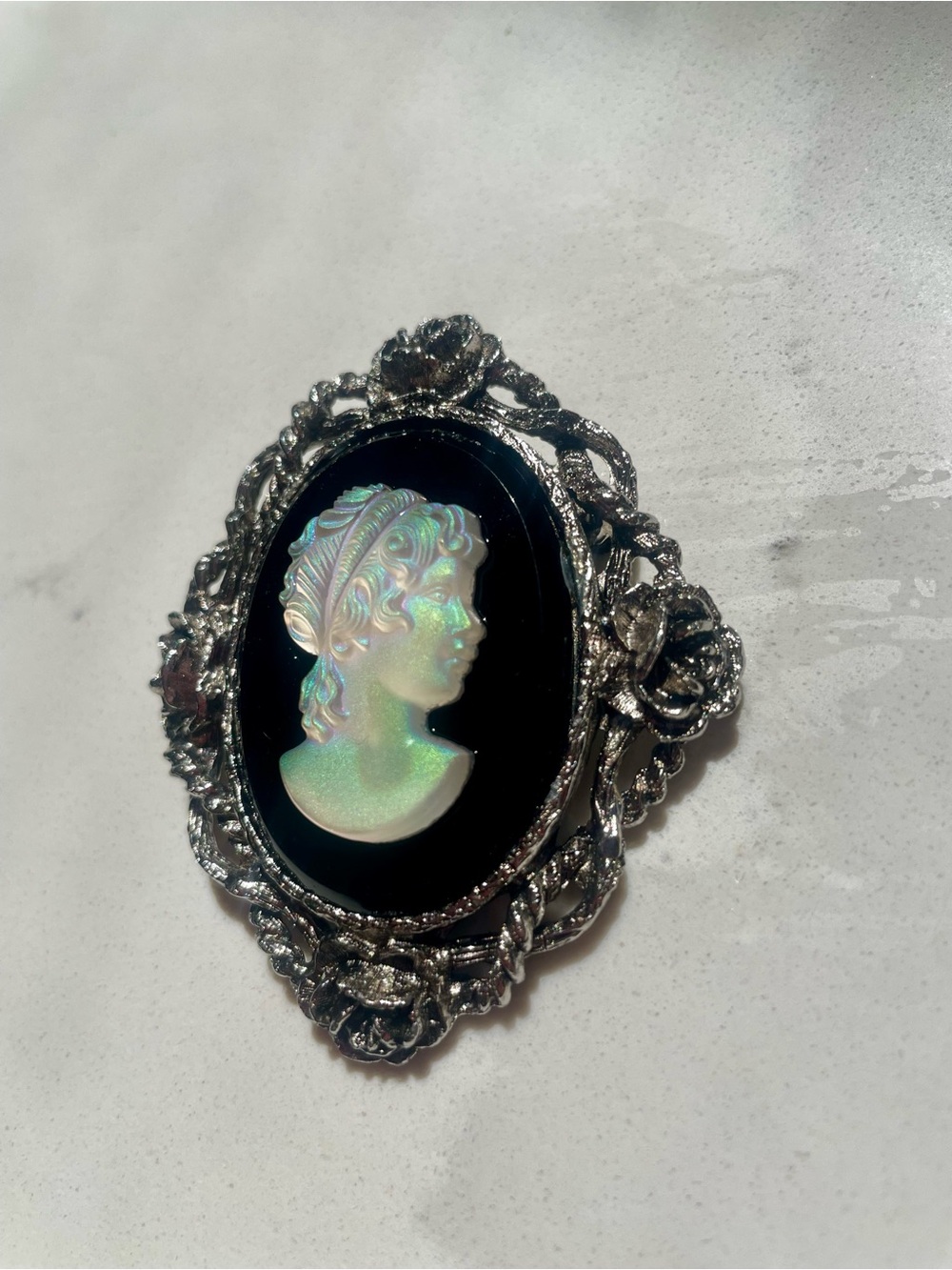 Vintage Cameo Brooch